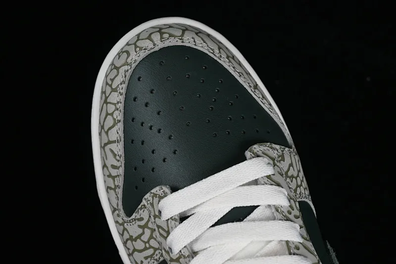 All categories Nk SB Dunk series Nk SB Dunk Low low-top sneakers Nk Dunk Low "Urban Landscape 2.0" cracked suede SB low-top casual sneakers HF4878-053